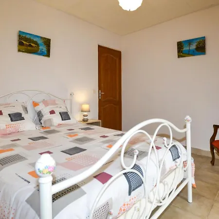 Pet Friendly In Apartment Bastelicaccia