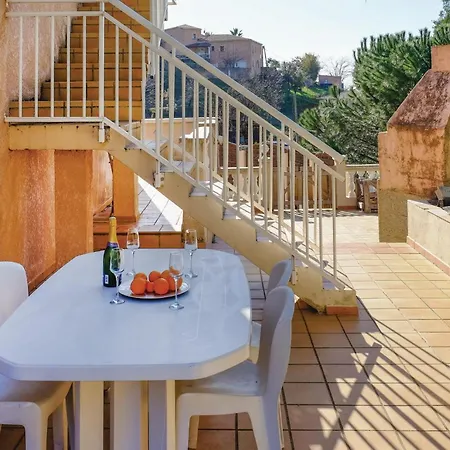 Pet Friendly In Апартаменты *