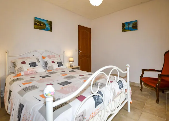 Pet Friendly In Apartment Bastelicaccia